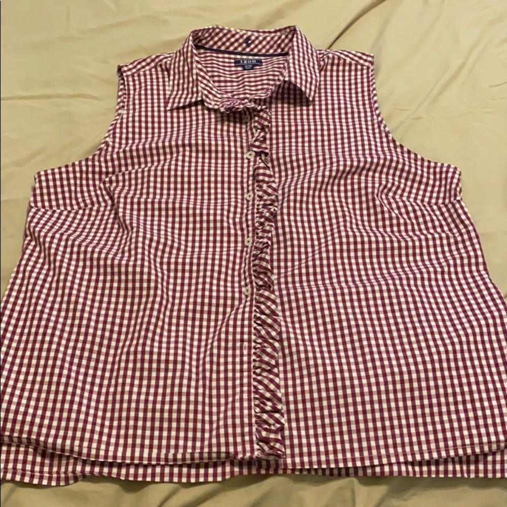 Sleeveless plaid top